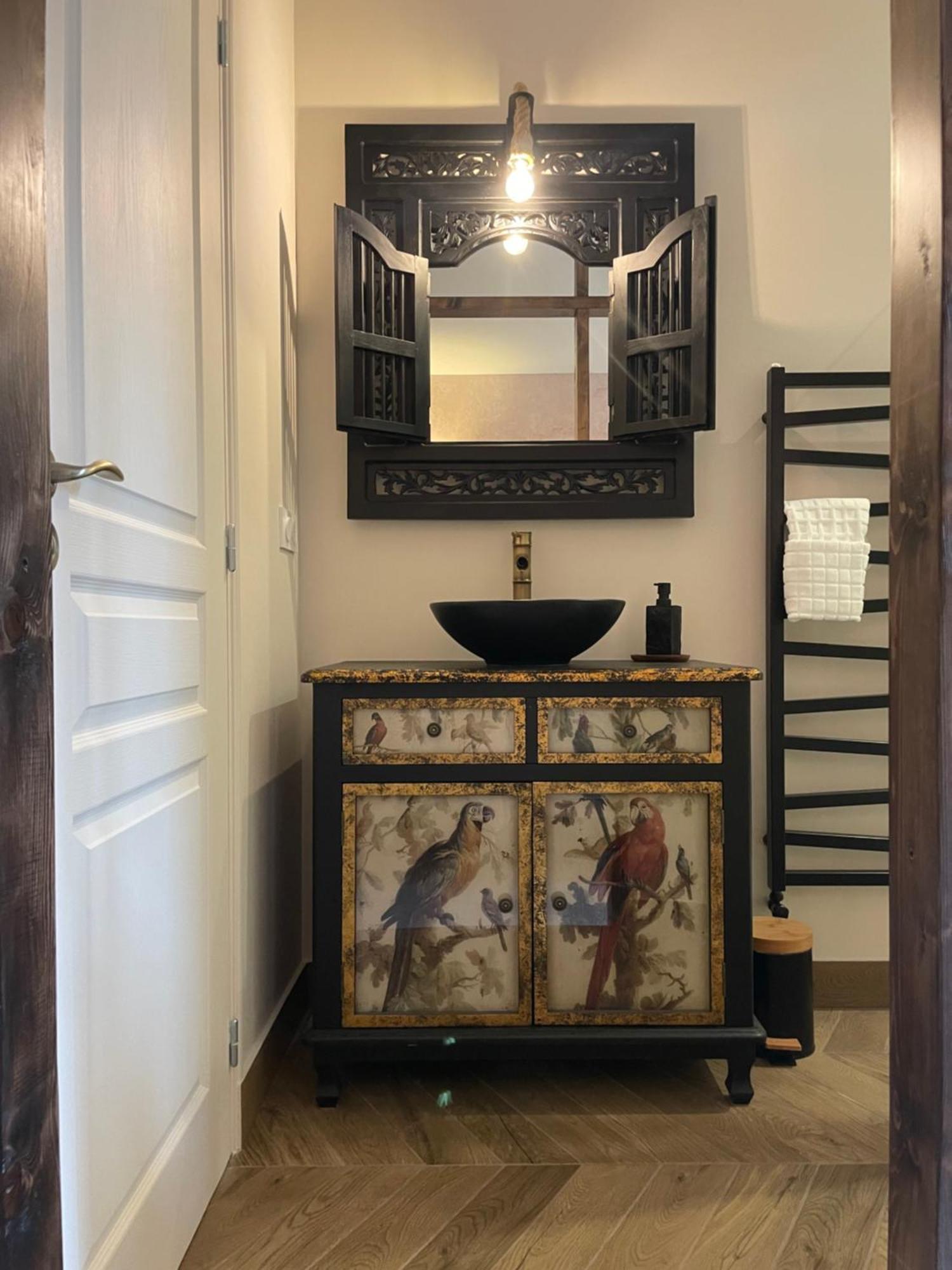 أونزاين La Maison Voyage Bed And Breakfast المظهر الخارجي الصورة